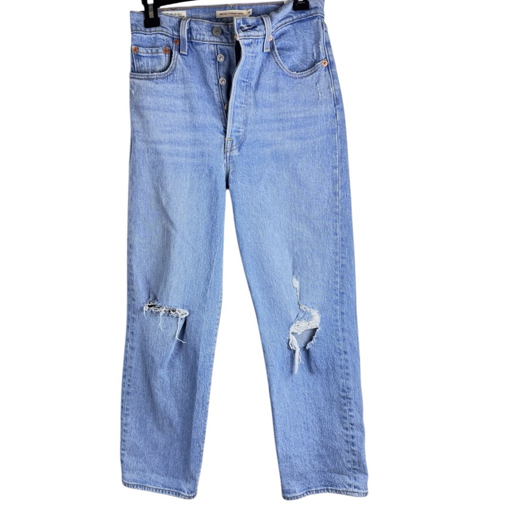 Levi’s Ribcage Straight Ankle Women's Distressed Blue Jeans